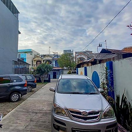 Sutomo Indah Homestay Syariah Mitra Reddoorz Padang Sidempuan Экстерьер фото